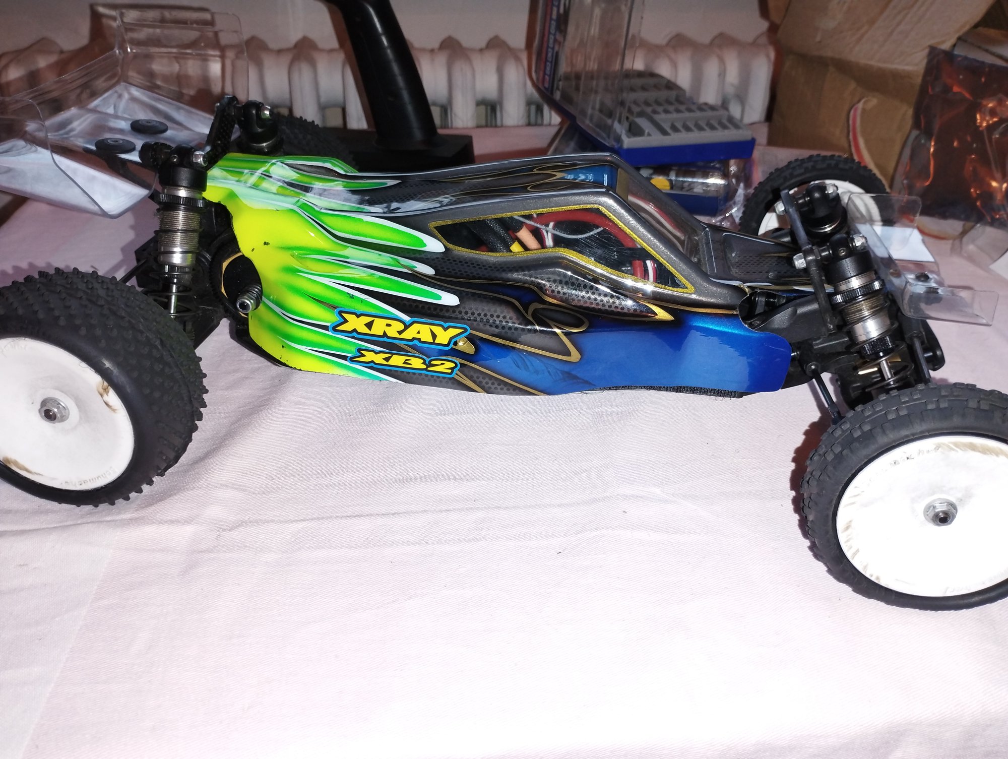 Xray XB2, TT 1/10 4x2 Stock 13.5T, voiture radiocommandée de Damien DUMORTIER, RC Park