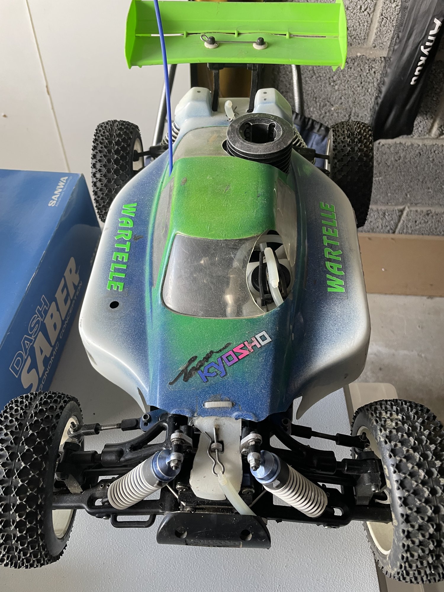 Kyosho MP 5, TT 1/8 Nitro, voiture radiocommandée de alban bricout, RC Park club