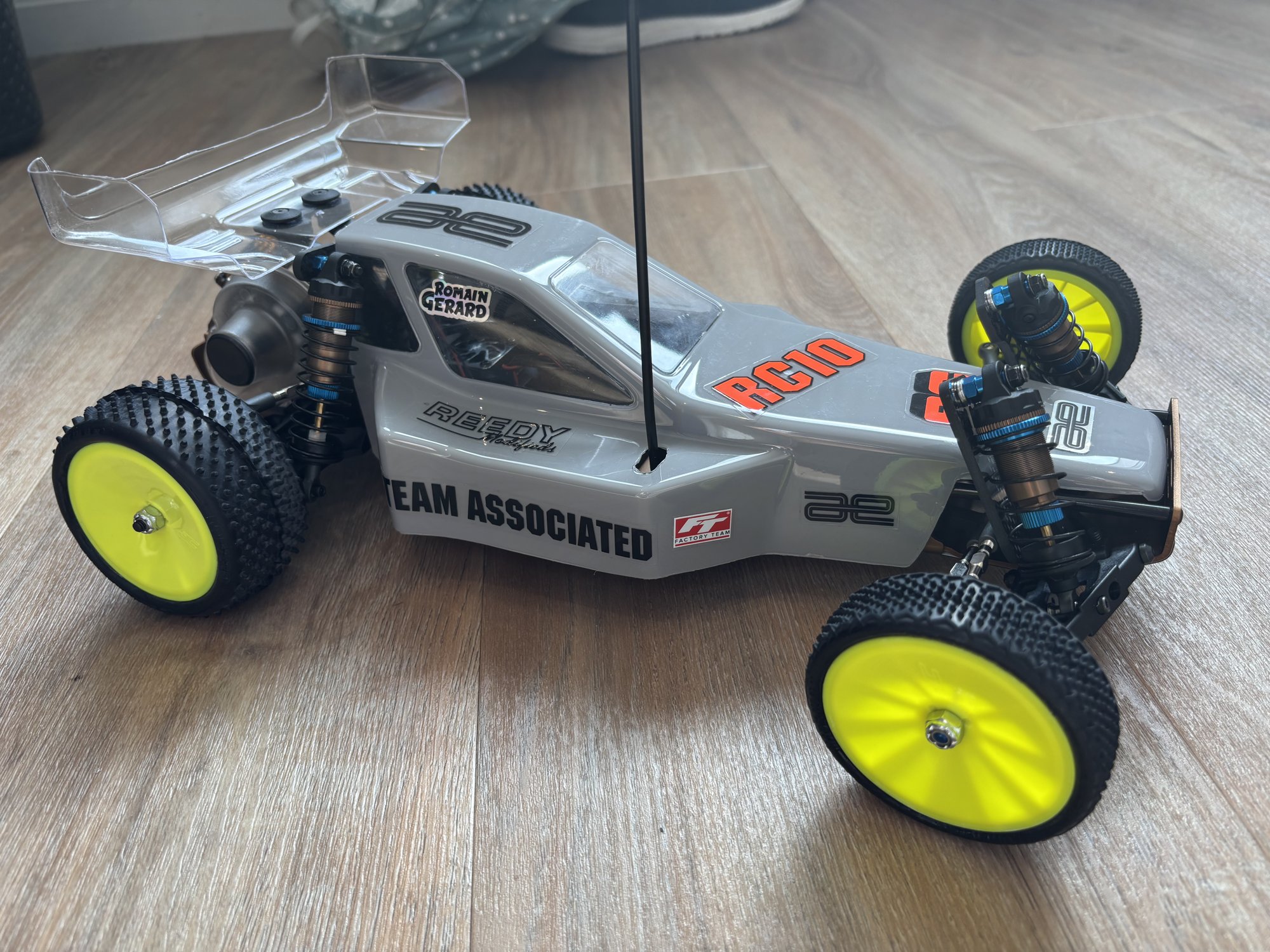 Team Associated Rc10, TT 1/10 Vintage 4x2, voiture radiocommandée de Romain Gerard, RC Park